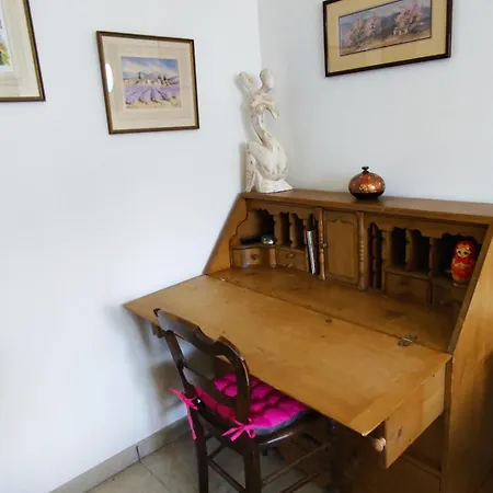 Les Hirondelles Avec Piscine Chauffee Apartman *